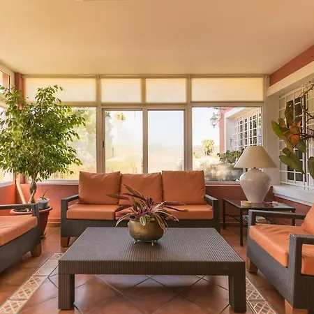 Magnifica Con Piscina Y Barbacoa Villa *